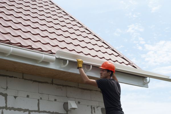 Rain Gutter Repair in Bountiful