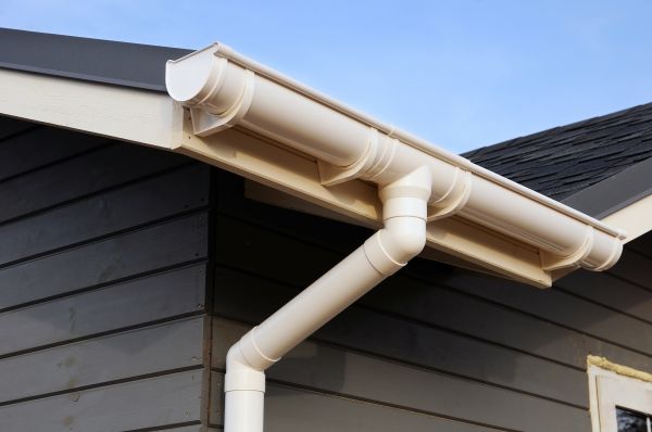 Roof Gutter Replacement in Bountiful